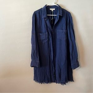 Umgee Plus-Sized Denim Top - Style #WR7233 - NWT Sizes: XL & 1XL